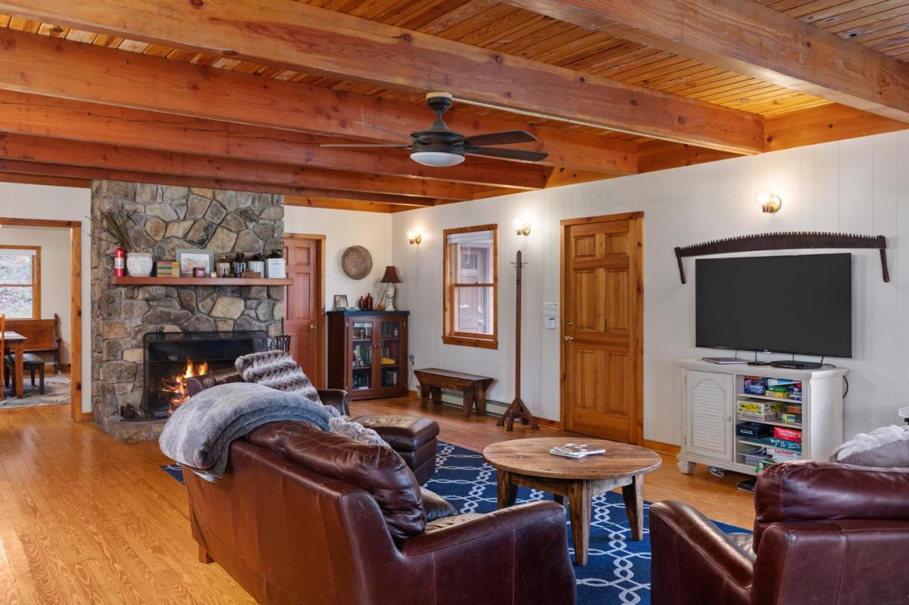 Sleepy Hollow 5Br Cabin - National Park 7 Min, Hot Tub, Fire Pit, Sleeps 12 Luray Exterior photo